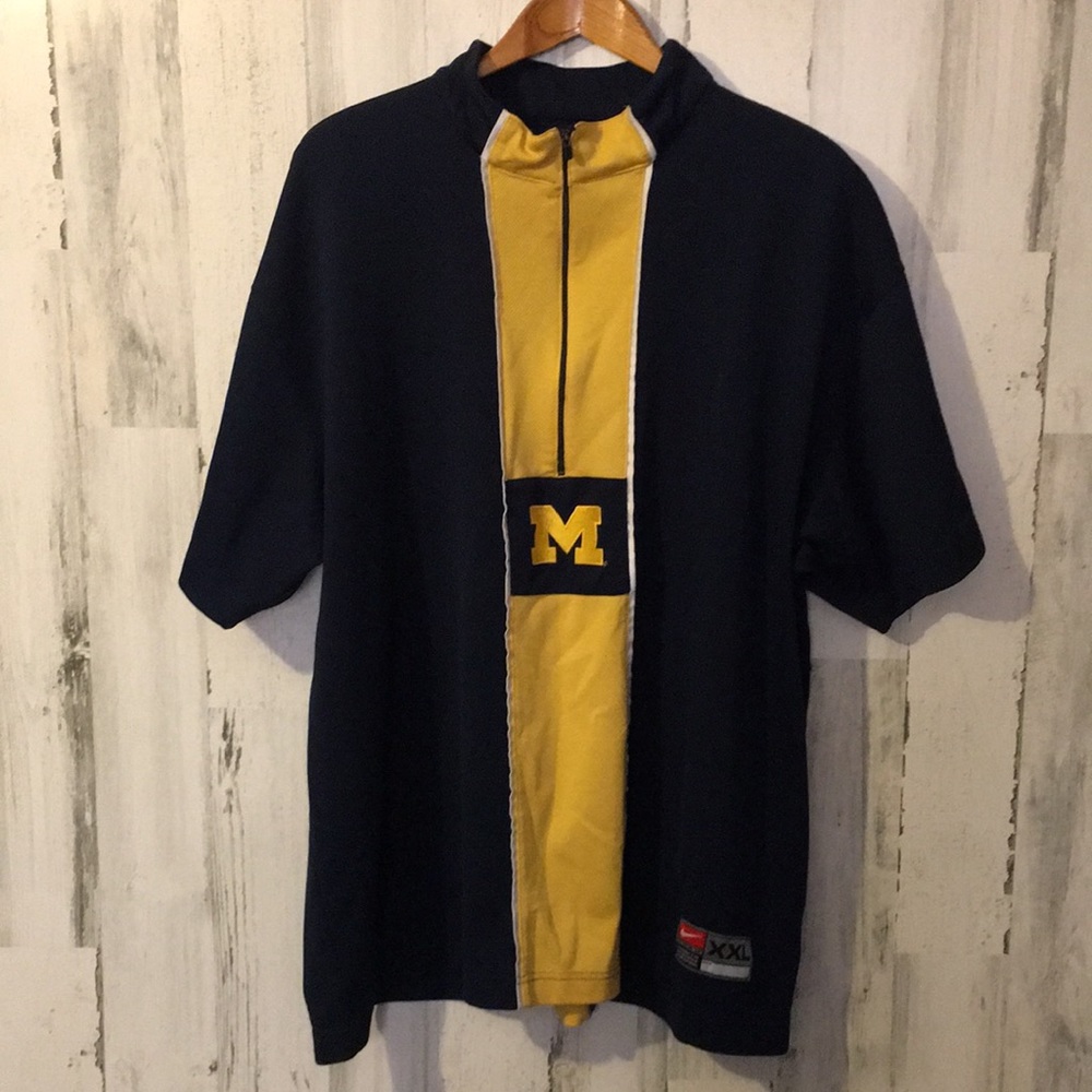 men’s michigan basketball shooting shirt size XXL